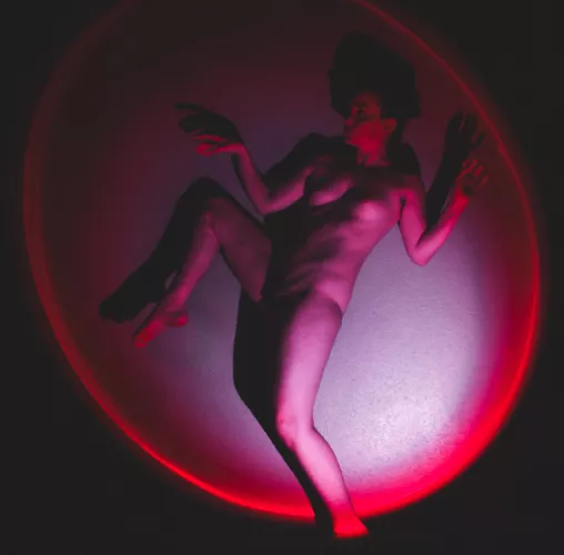 cyclical thinking (self shot)