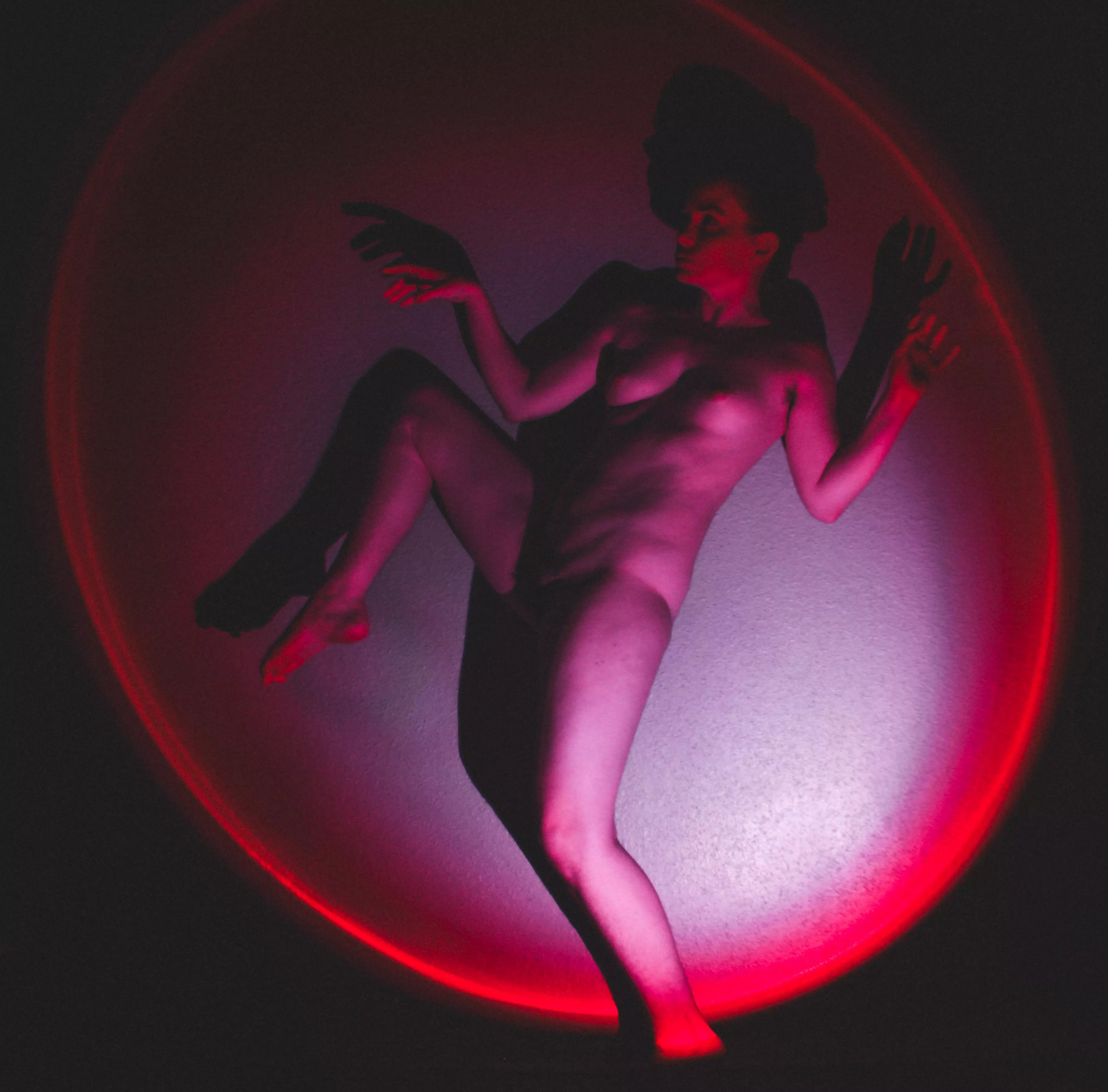 cyclical thinking (self shot)