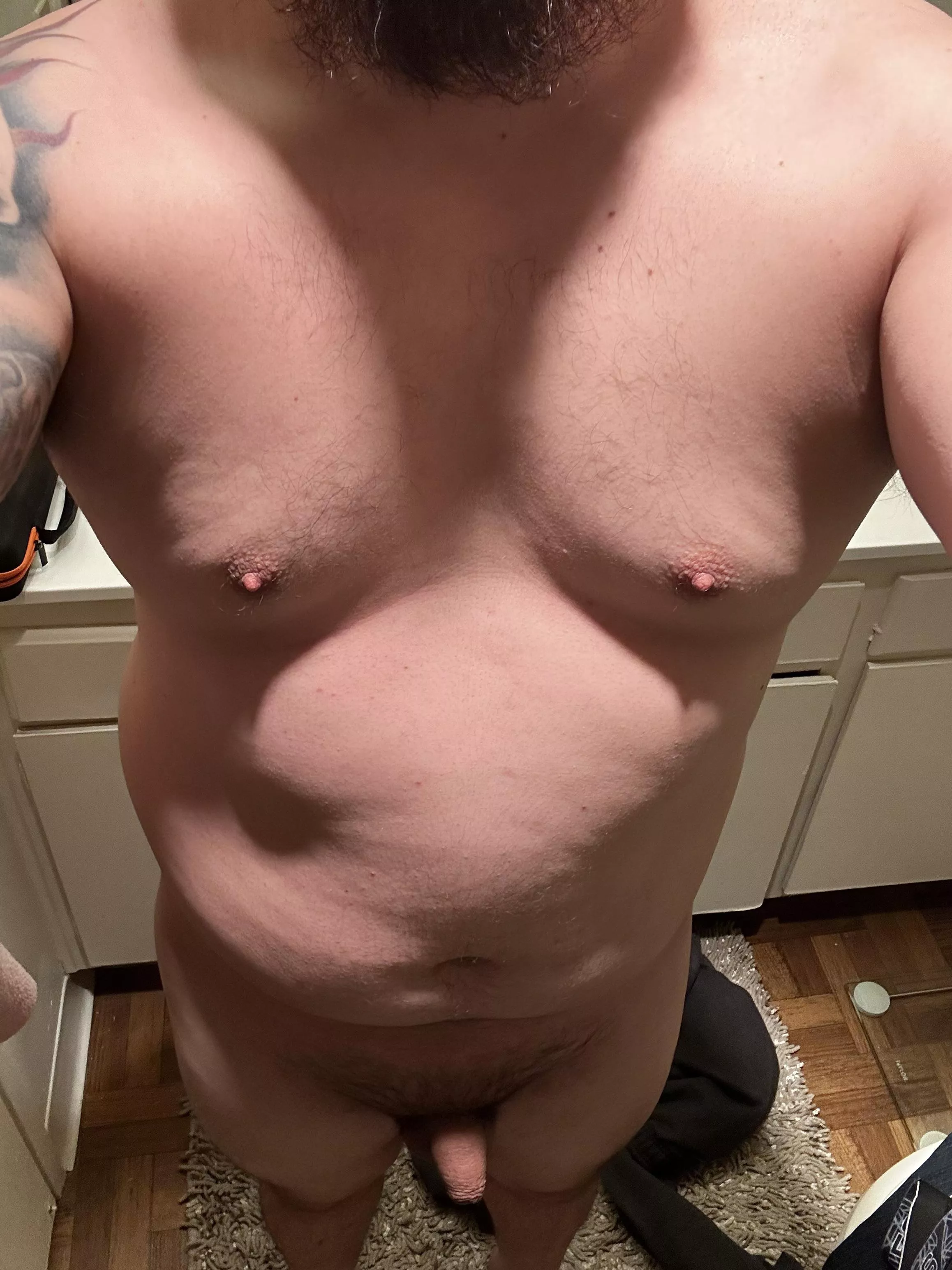 Dad bod [37] (m)