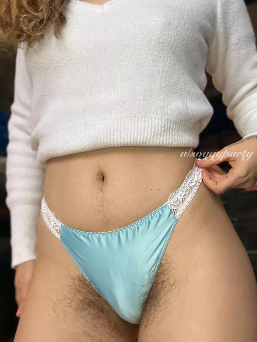 Dare you to follow my treasure trail