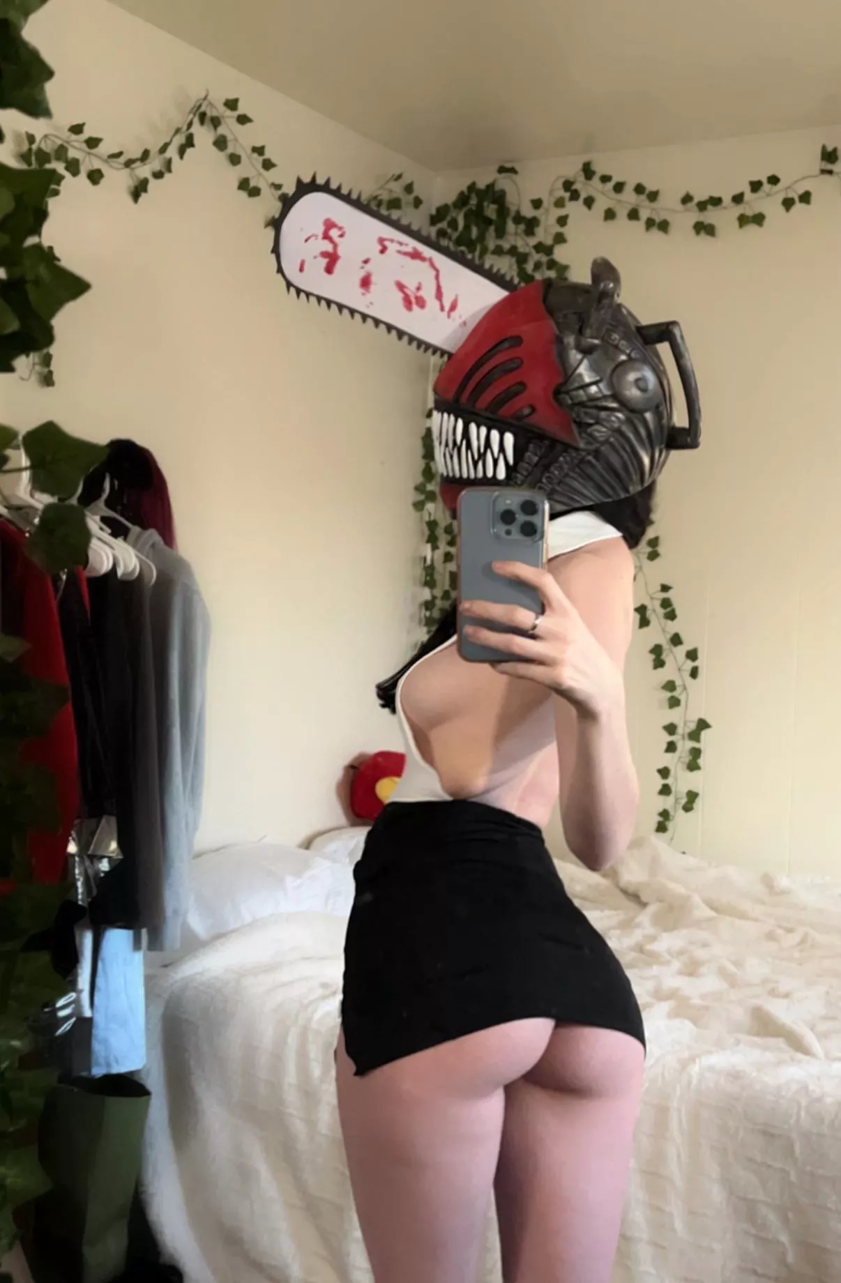 denji from chainsaw man (self) insta: marmarbunni