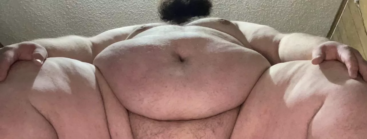 Do you like the view ladies? Let’s chat and play. DM me. (31)