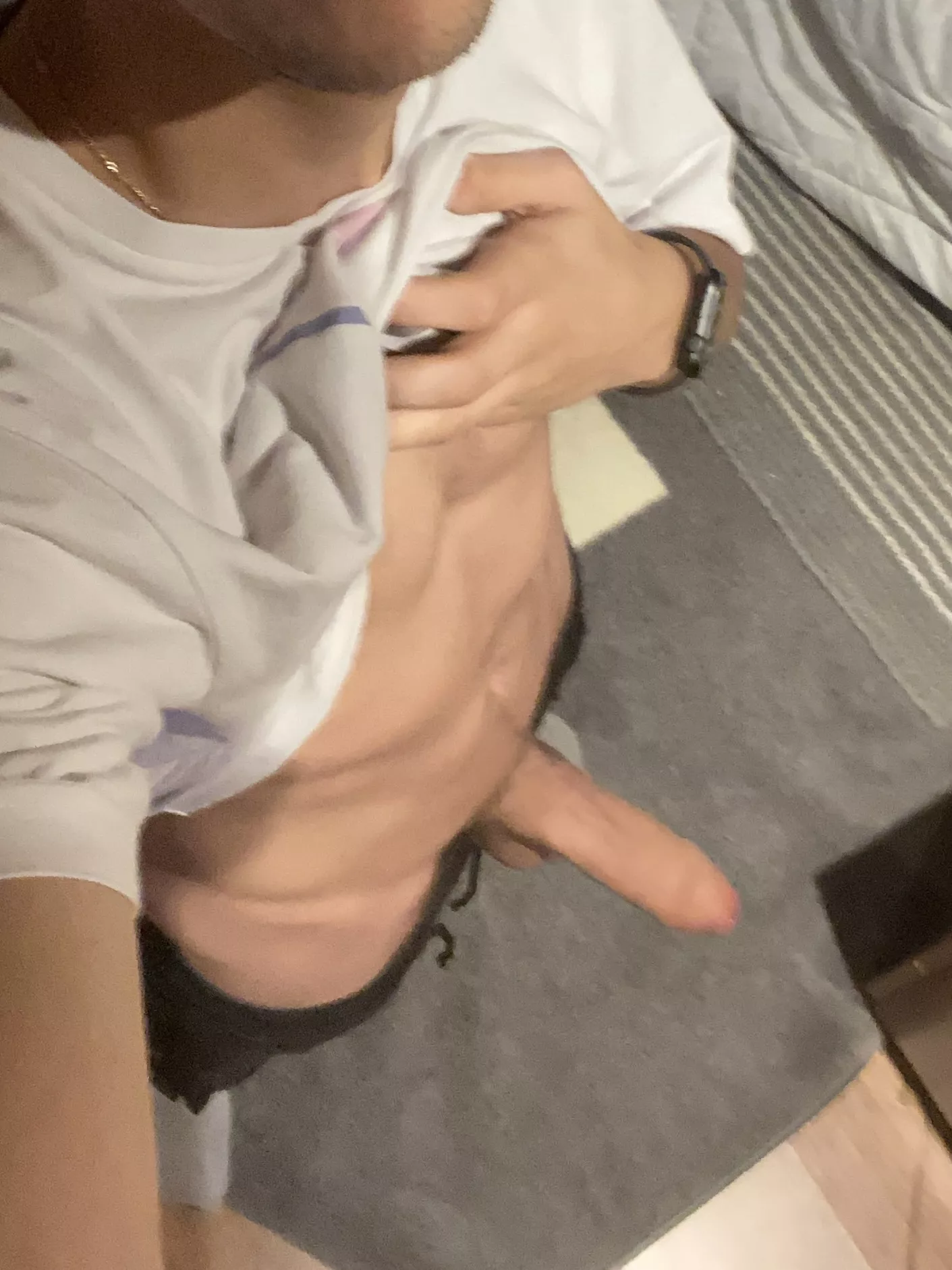 Don’t you wanna get underneath it? 🥵