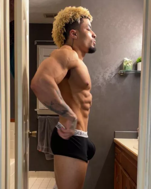 Feeling handsome 😏