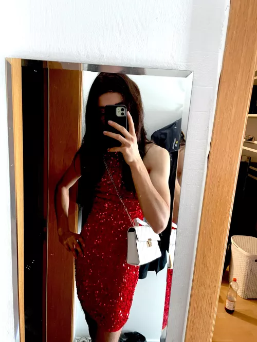 First Post ever here. How does it look?:) I look very masculinity😪 Any Tips?