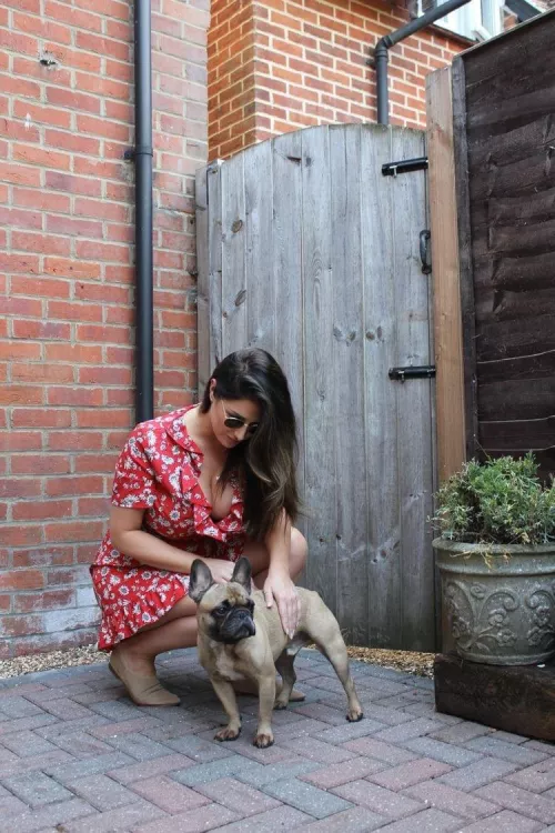 Goddess with her dog! 🐶