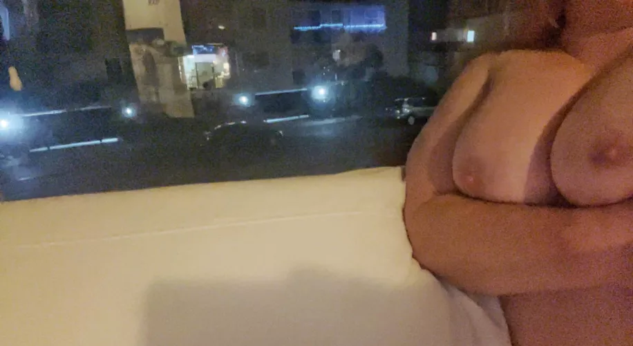 Got dared but a redditor to (f)lash the neighbors. Wish one of them had the balls (and dick) to come over and use me.