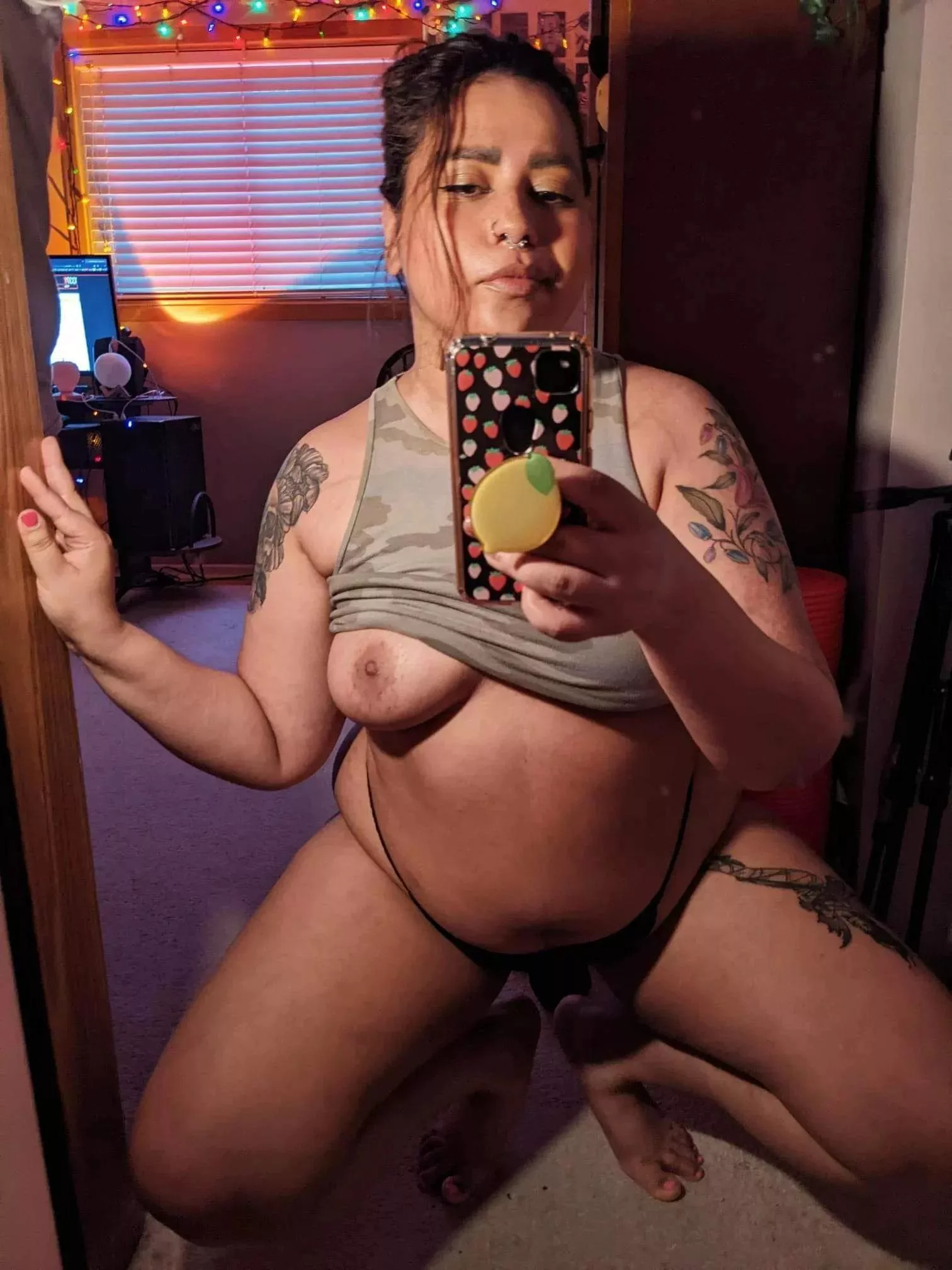 Have you ever fucked a muslim milf with tats? ;)