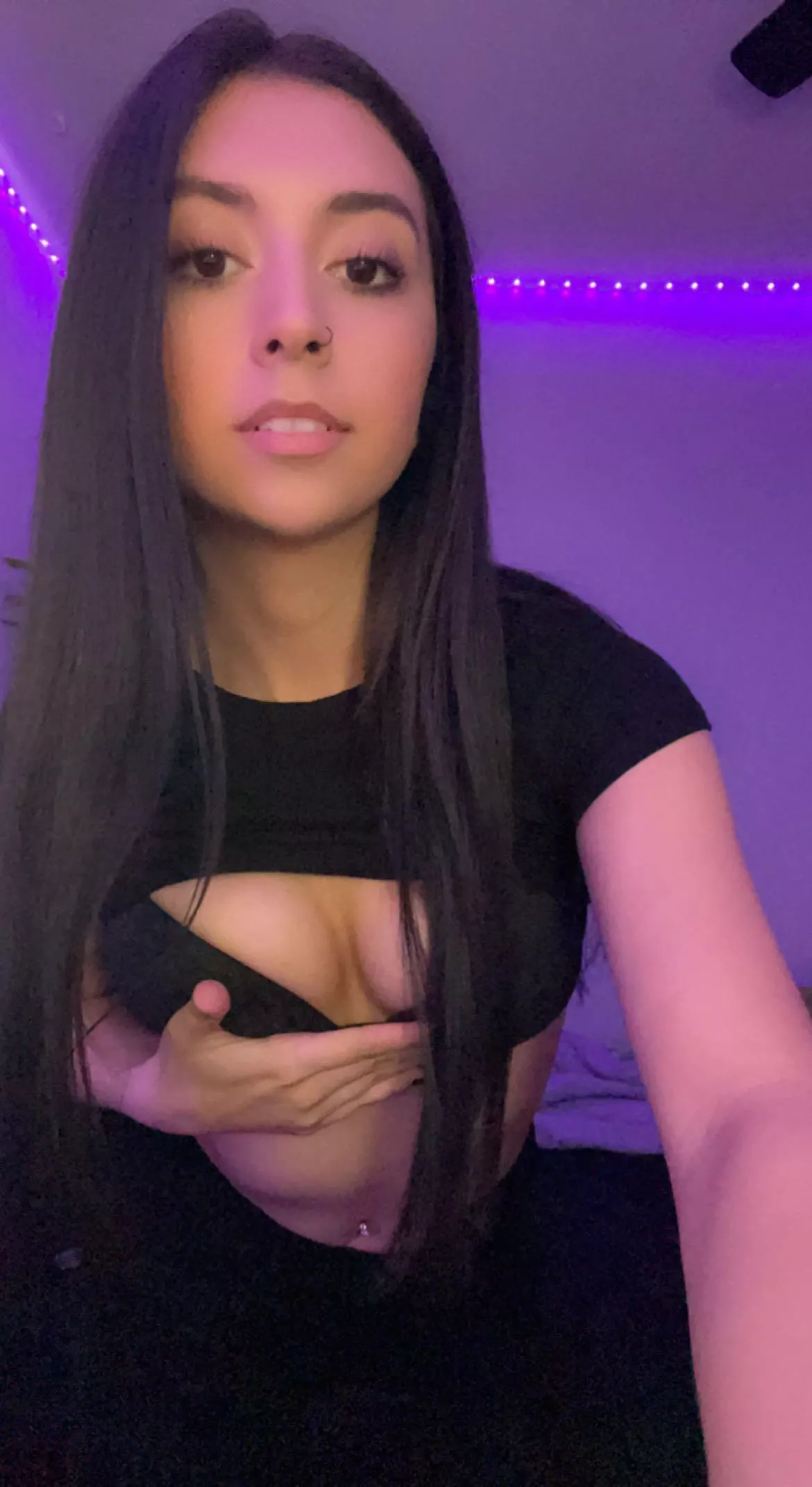 Hi :) I’m very bored !