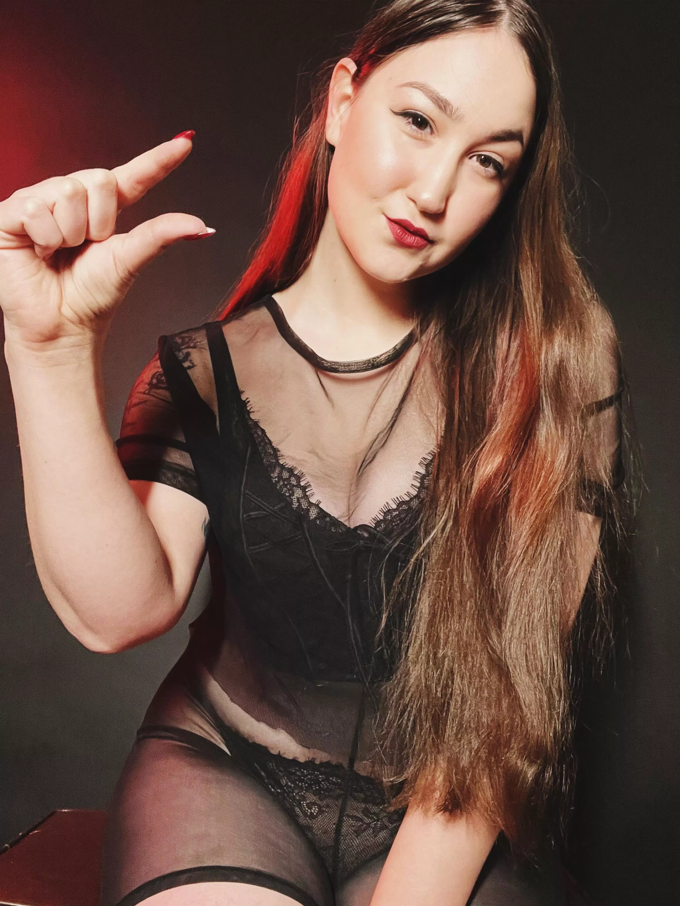 & how do you intend to please Me with that 😂 [domme]