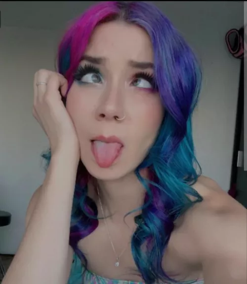 how is it 😂💕💕