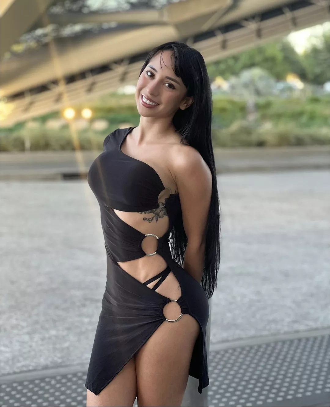 How she's looking when you met her up for your date