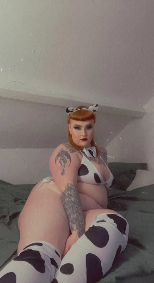 Hungry for your milk Daddy🖤