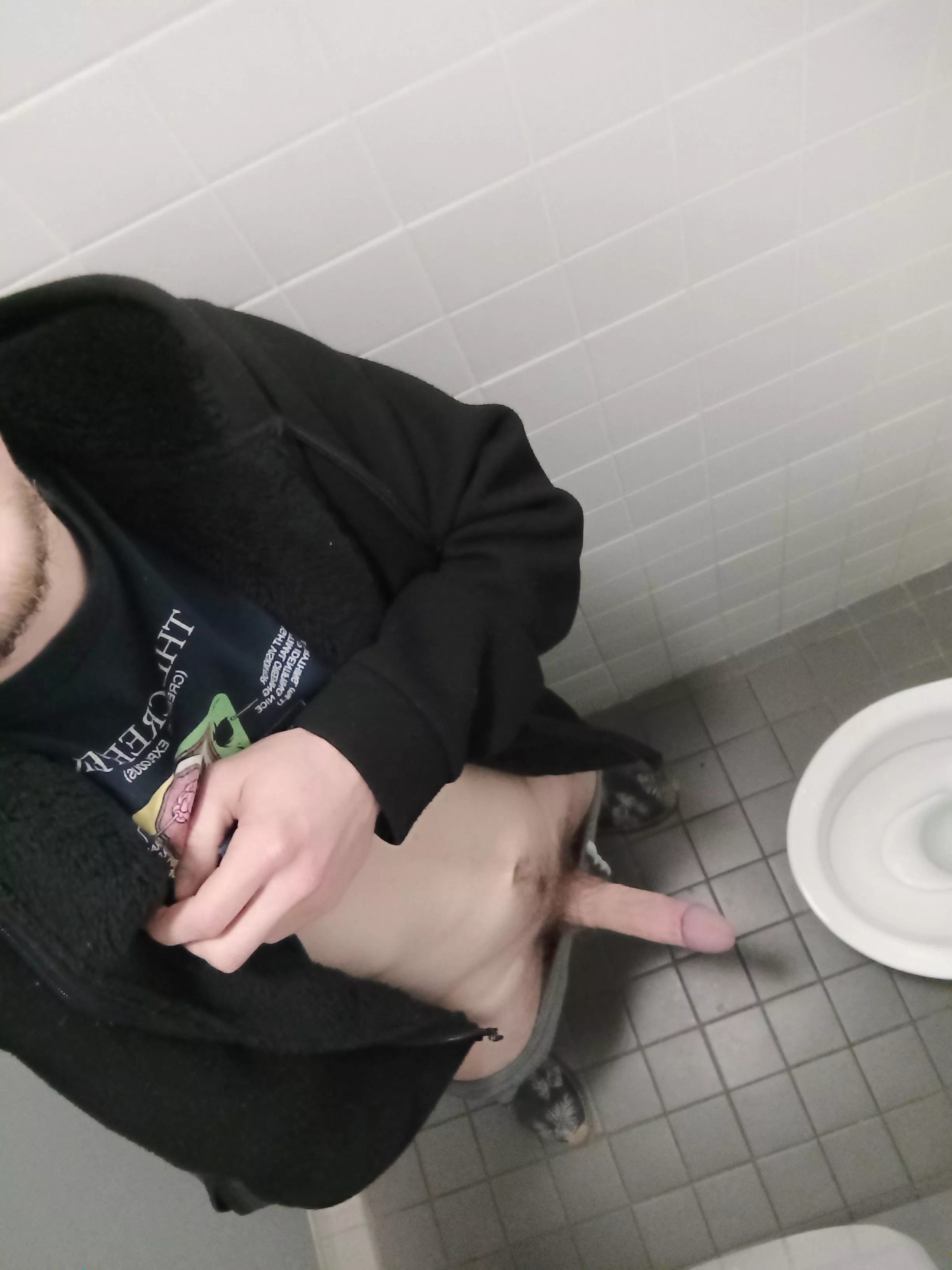 I had to go to the drom toilet to pull it out. The bulge was too noticable. Need help