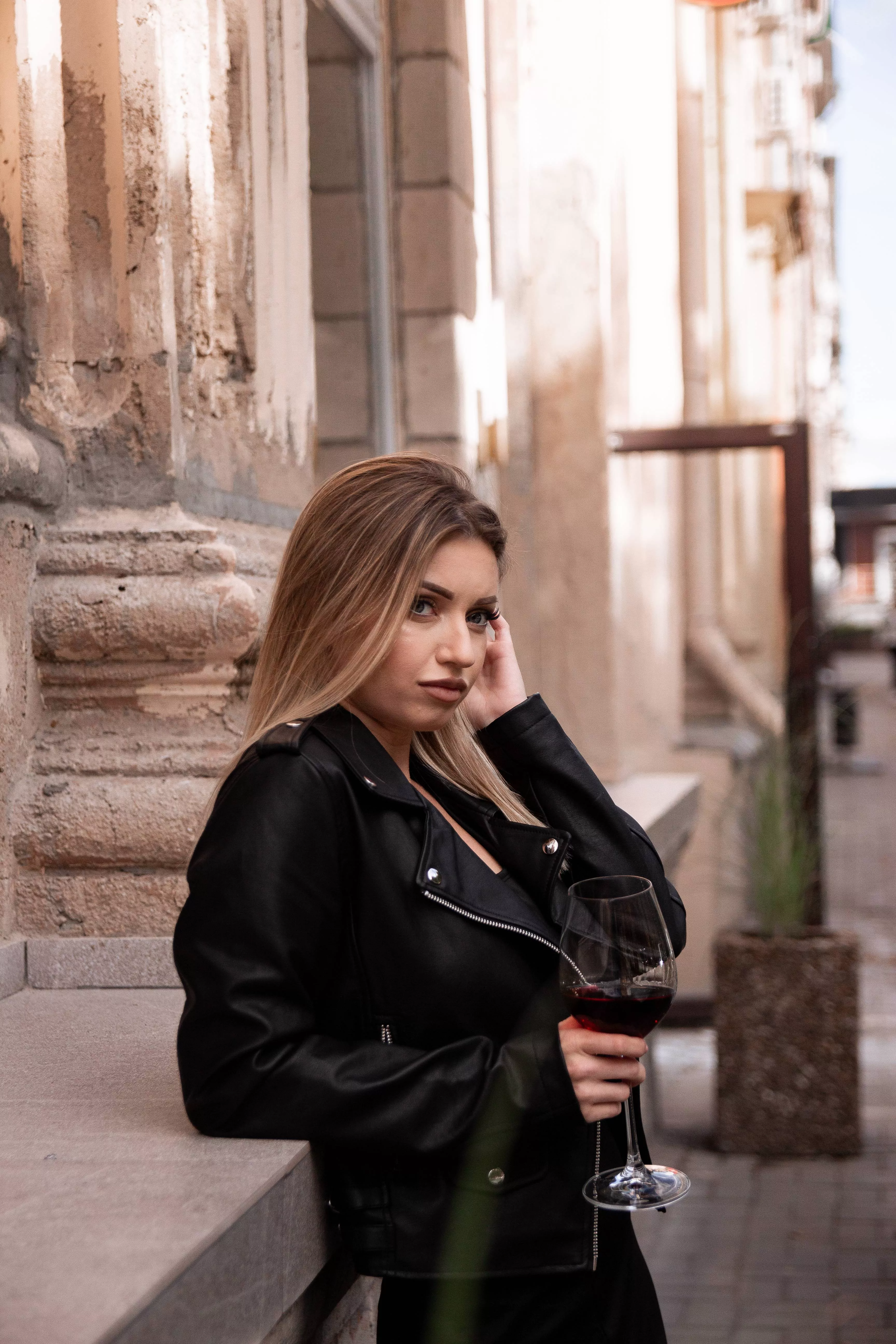 I love it when I'm wearing leather