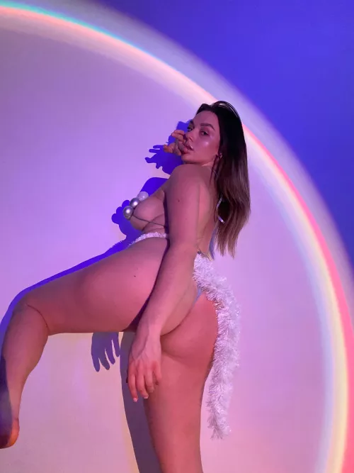 I see how your dick swells in your pants