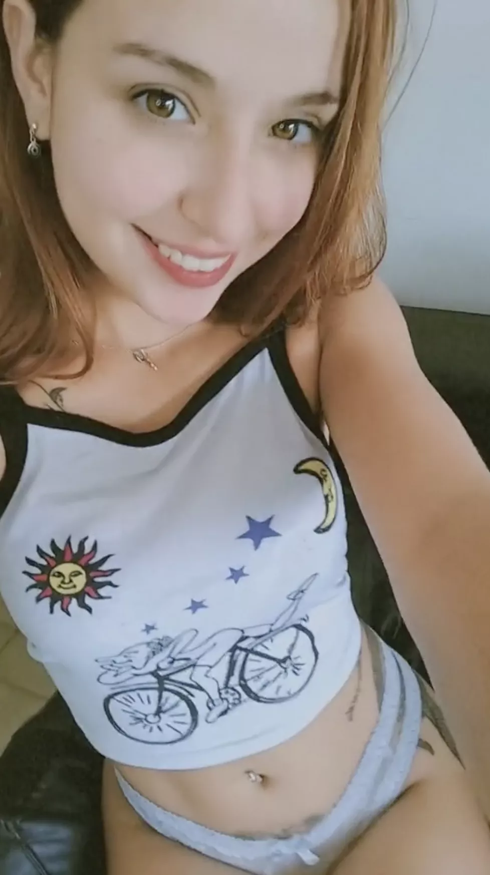 If You’re 18+ Years Old… Let’s Moan Before Valentine’s?