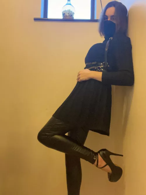 Im bored, can we talk about our favourite things? Comment!