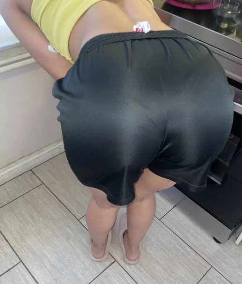 i'm the type that puts being cute before everything lol I need help