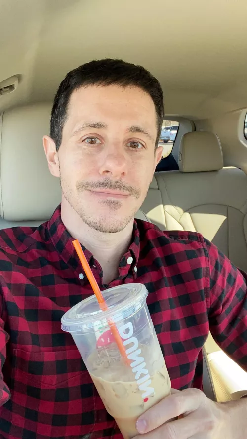 It’s an iced coffee kind of afternoon!