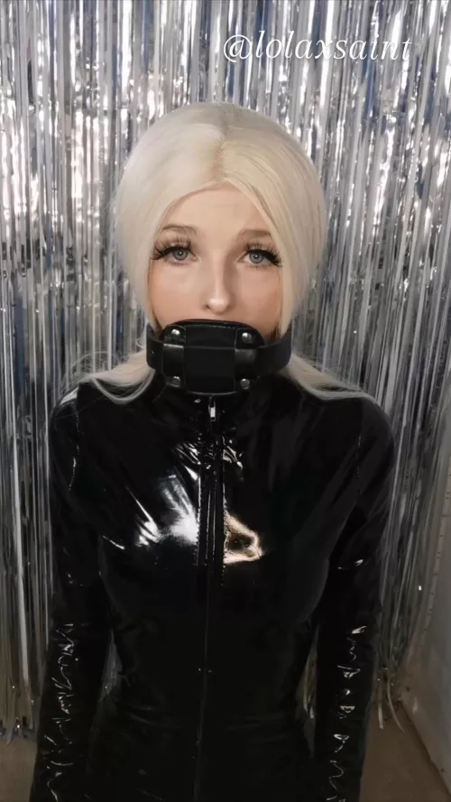 It's been a while since I used my penis gag! - will have to get it back out 🖤