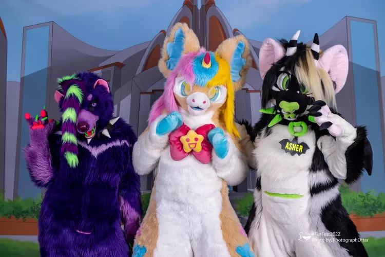 just got the last of the pictures I took at mff!!