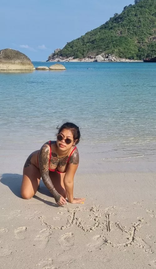 Just playin at the Beach 💕