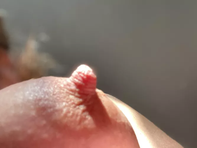 Love how the light look on my nipple. Happy Friday. Hope you are all having a great day