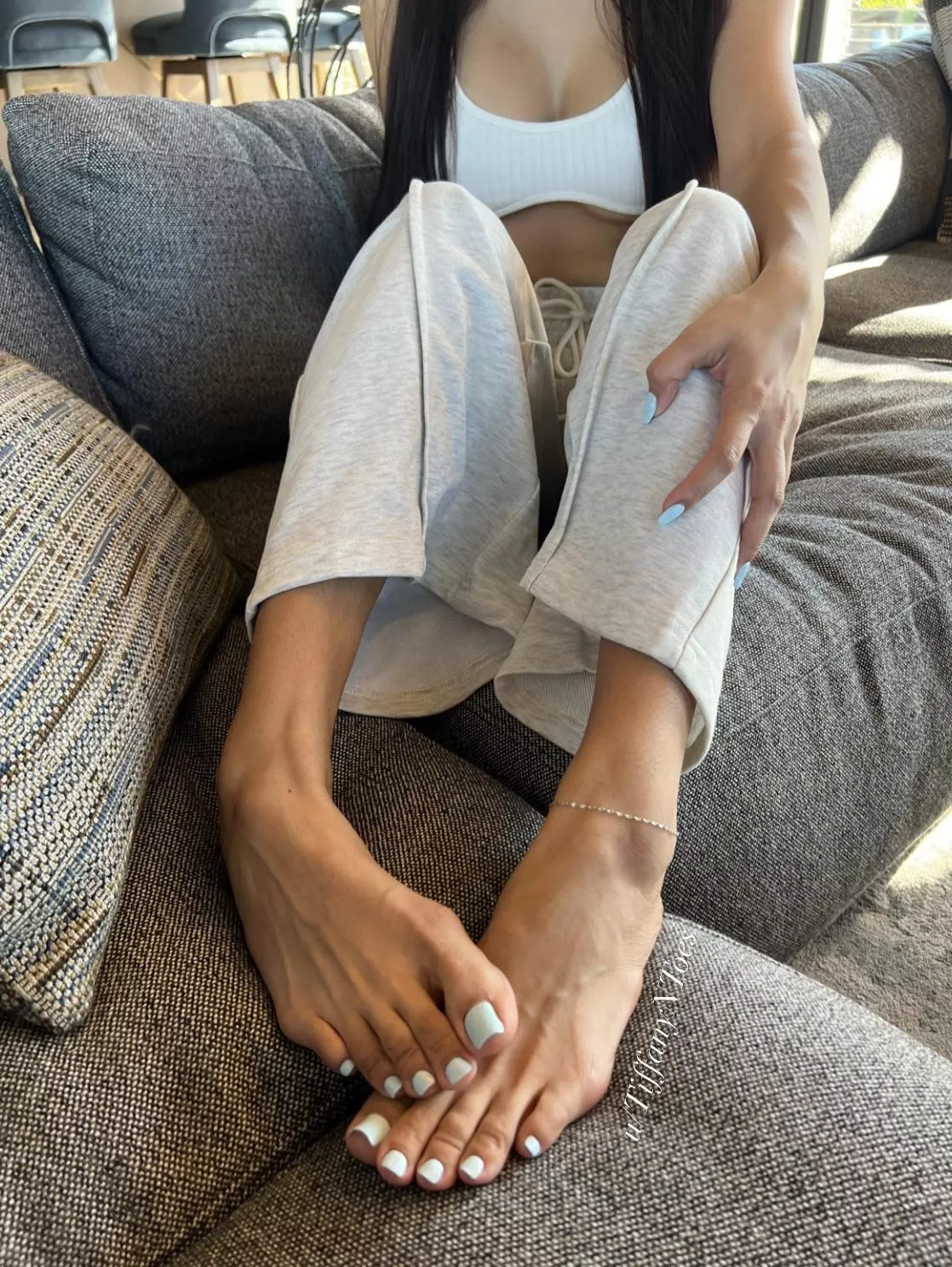 Make sure to give my feet a kiss before you start rubbing them!