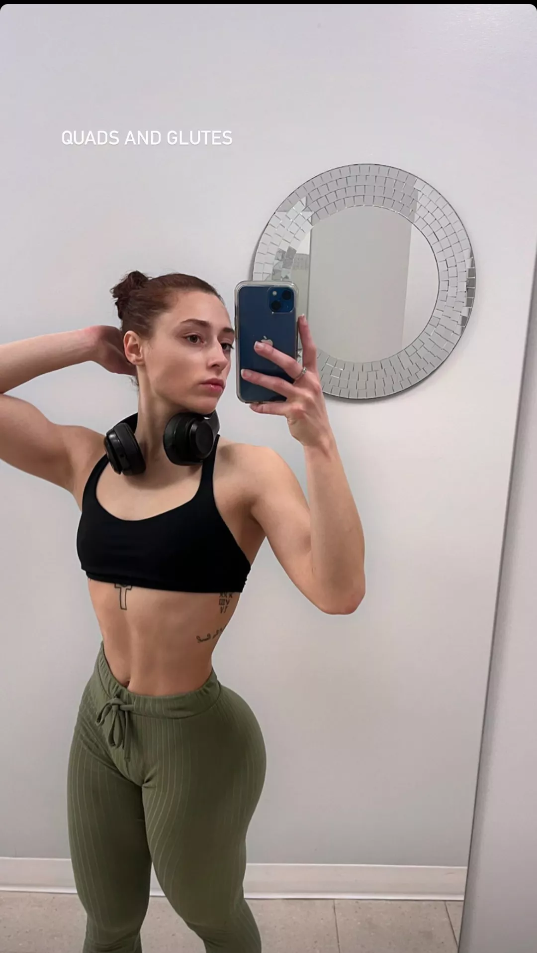 mommy goddess back from the gym sweaty ready 2 be cleaned