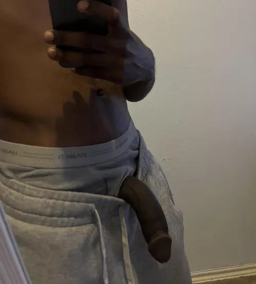 Oops… it just fell out 🤷🏾‍♂️