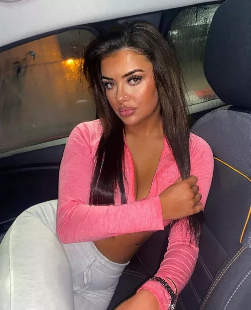 Parked in a back alley with Gill