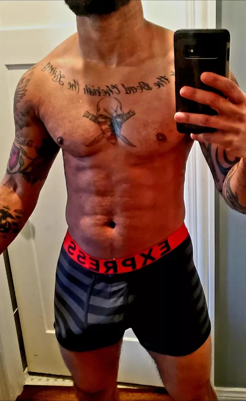 pull it out for me 😈