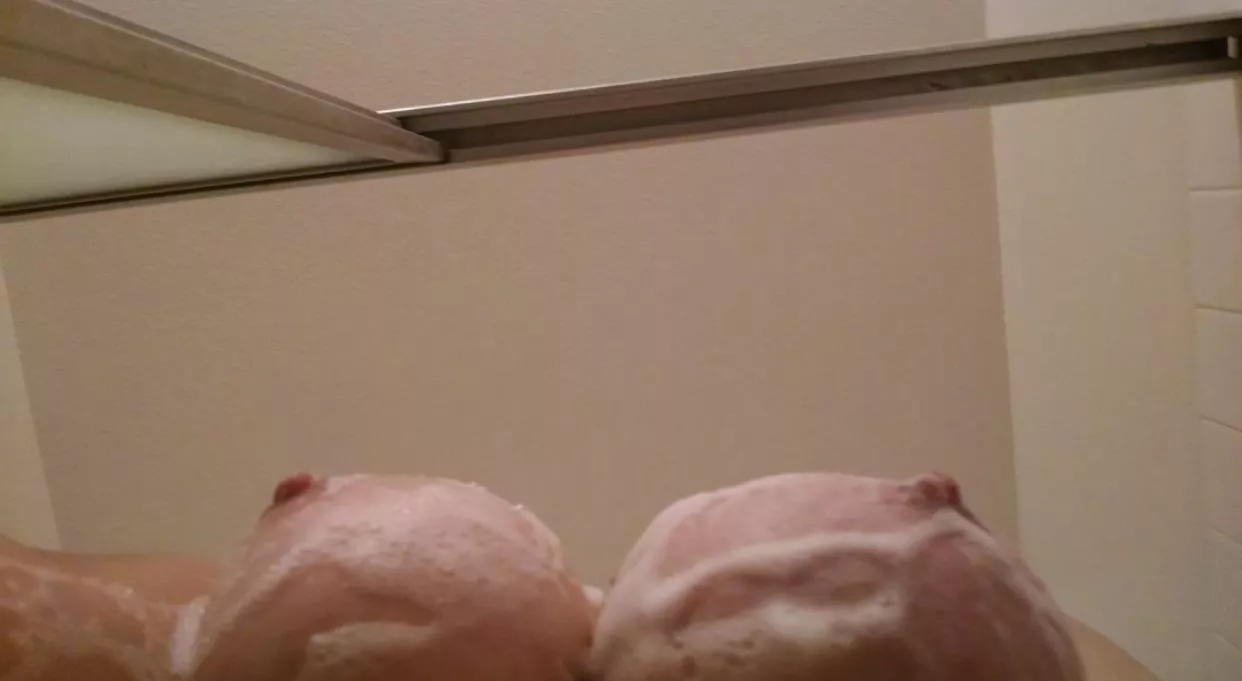 Say yes if you’d fuck me🥰