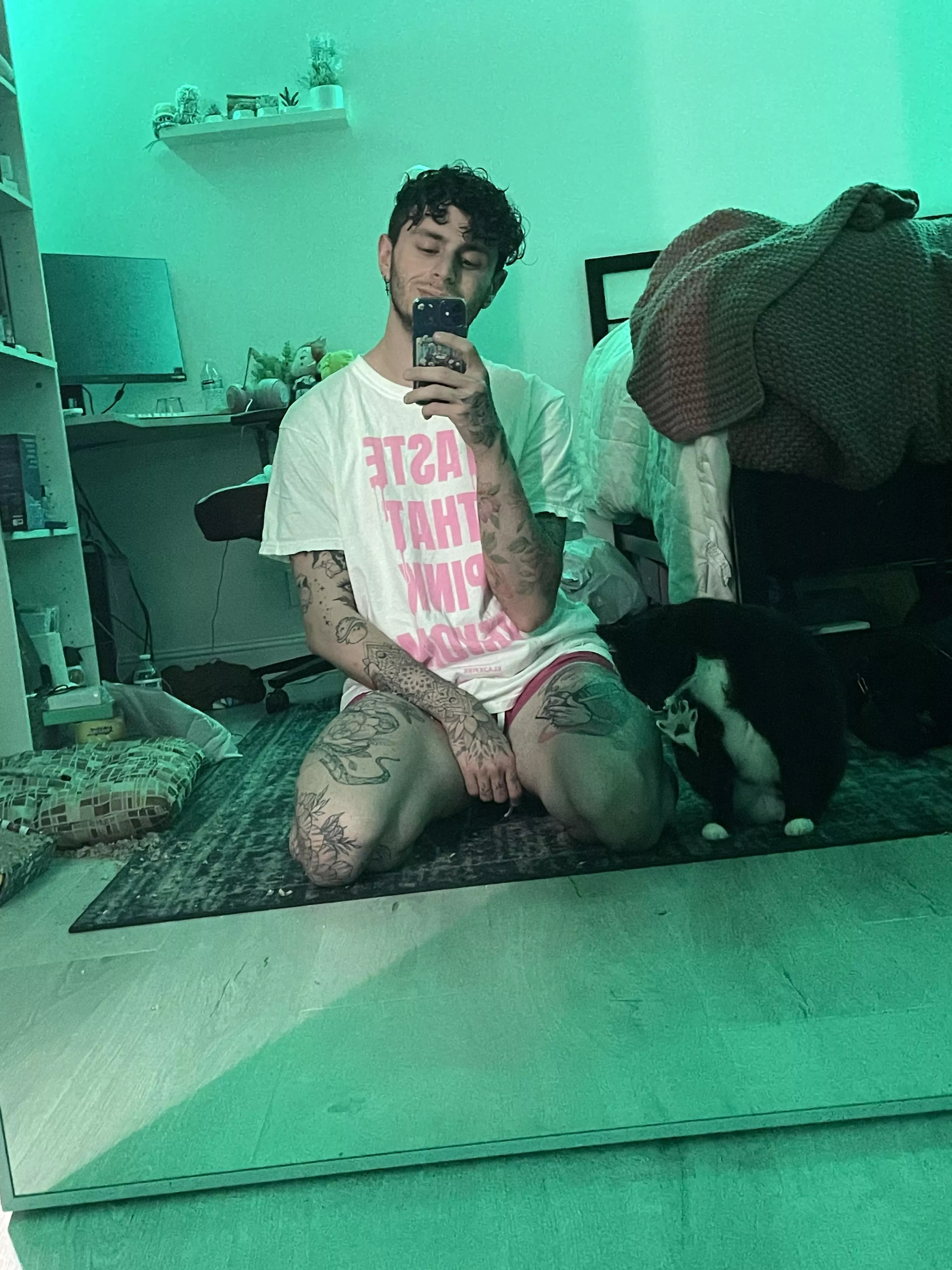 short stream tonight! Come play league before i fall asleep !! Link in bio!