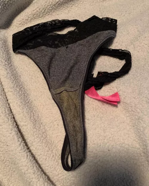 Sis just got home from the gym she stripped right in front of me and shoved these in my face