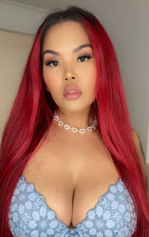 Somebody say mommy? 😈🦋