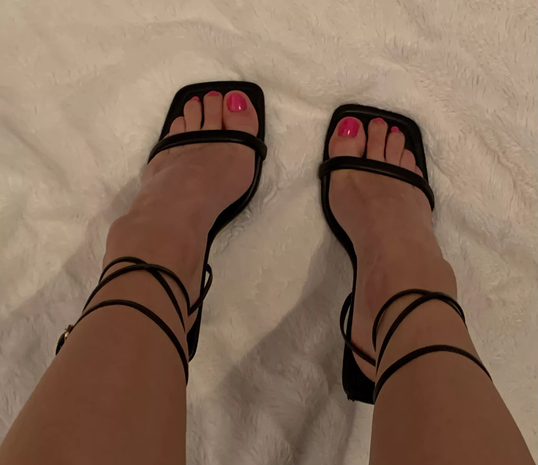 Spoiler - these are the best heels you will see all day