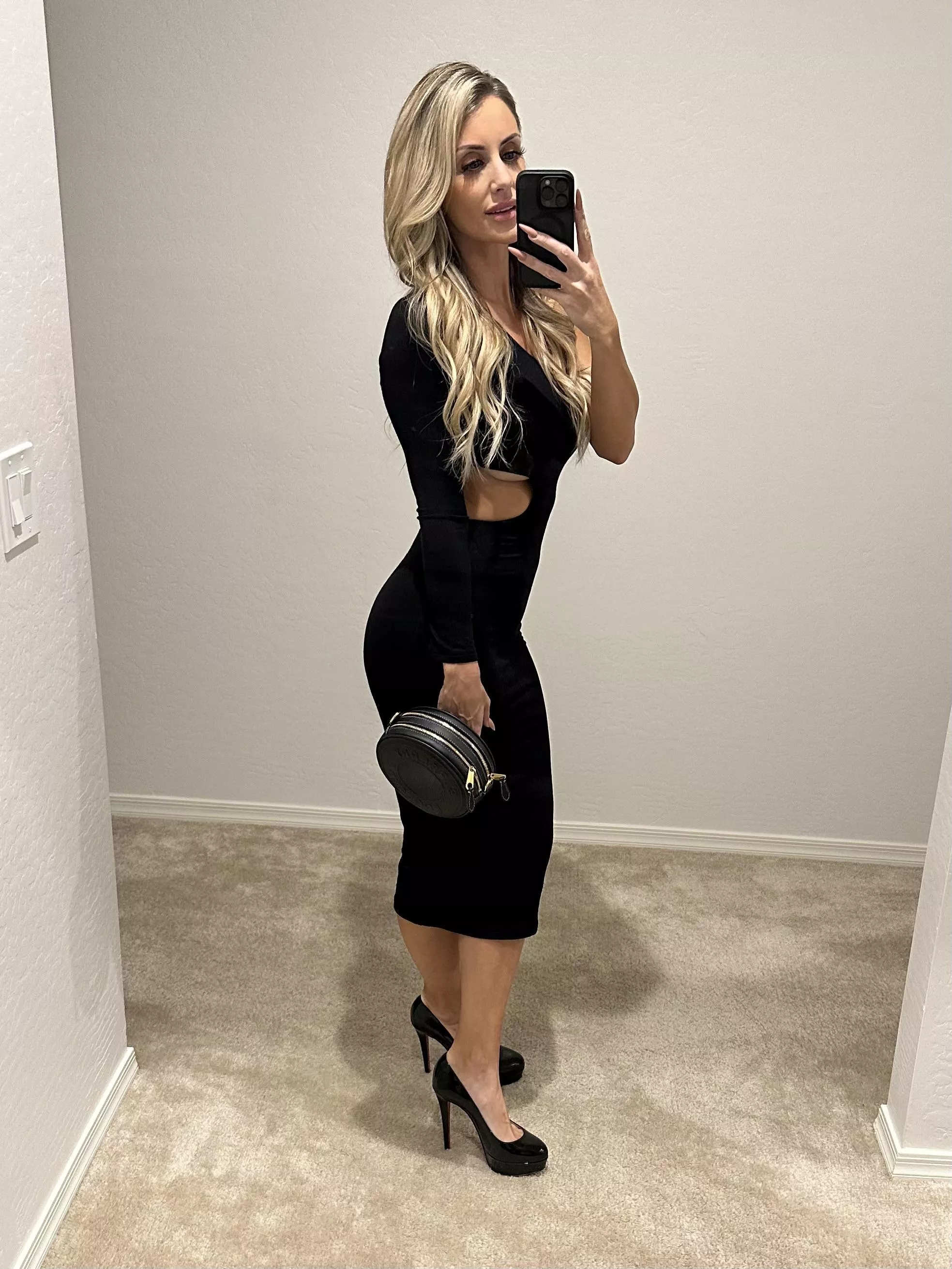 Stepping out. Going dick hunting. I’m on a prowl