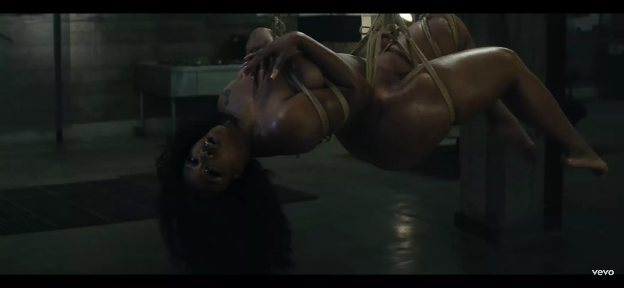 SZA end of Kill Bill Video 😳