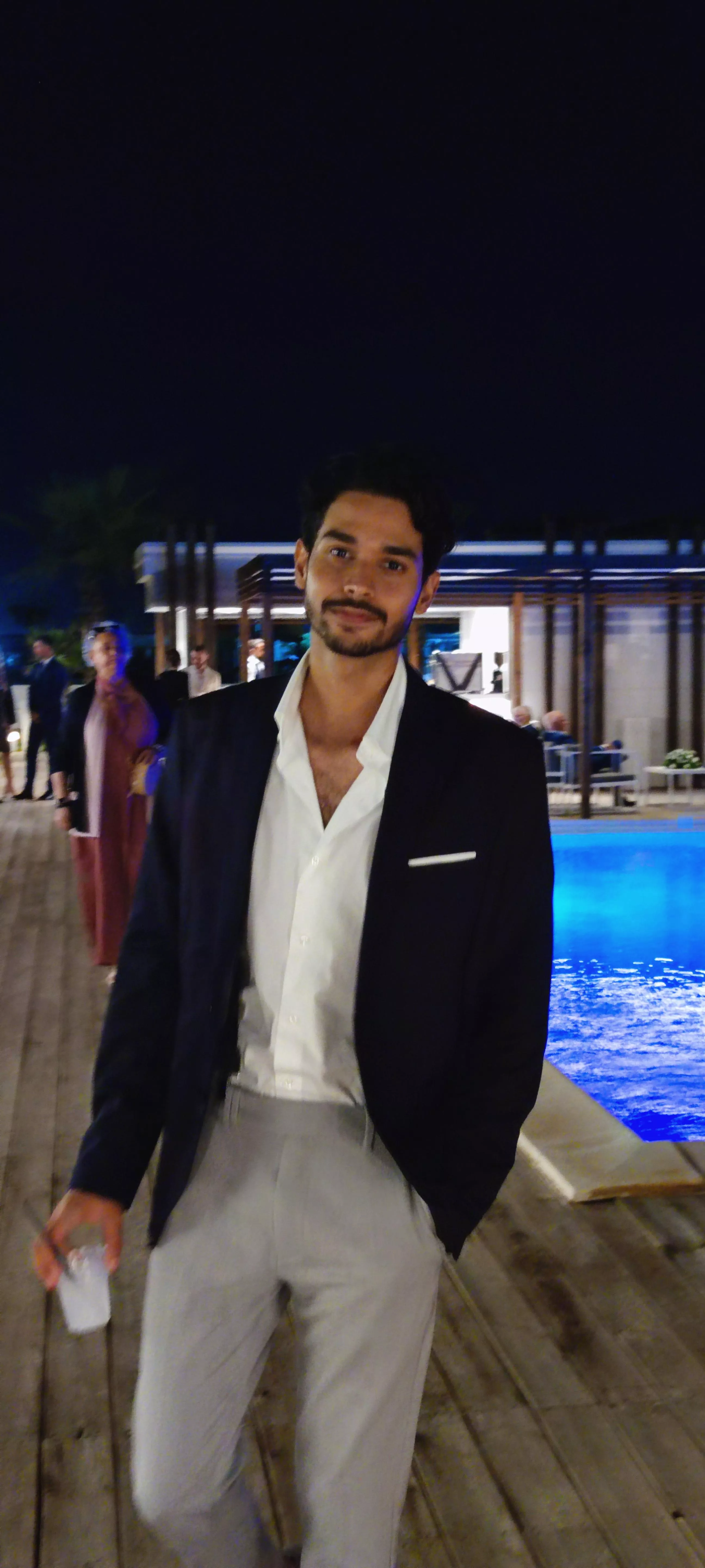 take me back to the warmth of summer directly into this moment