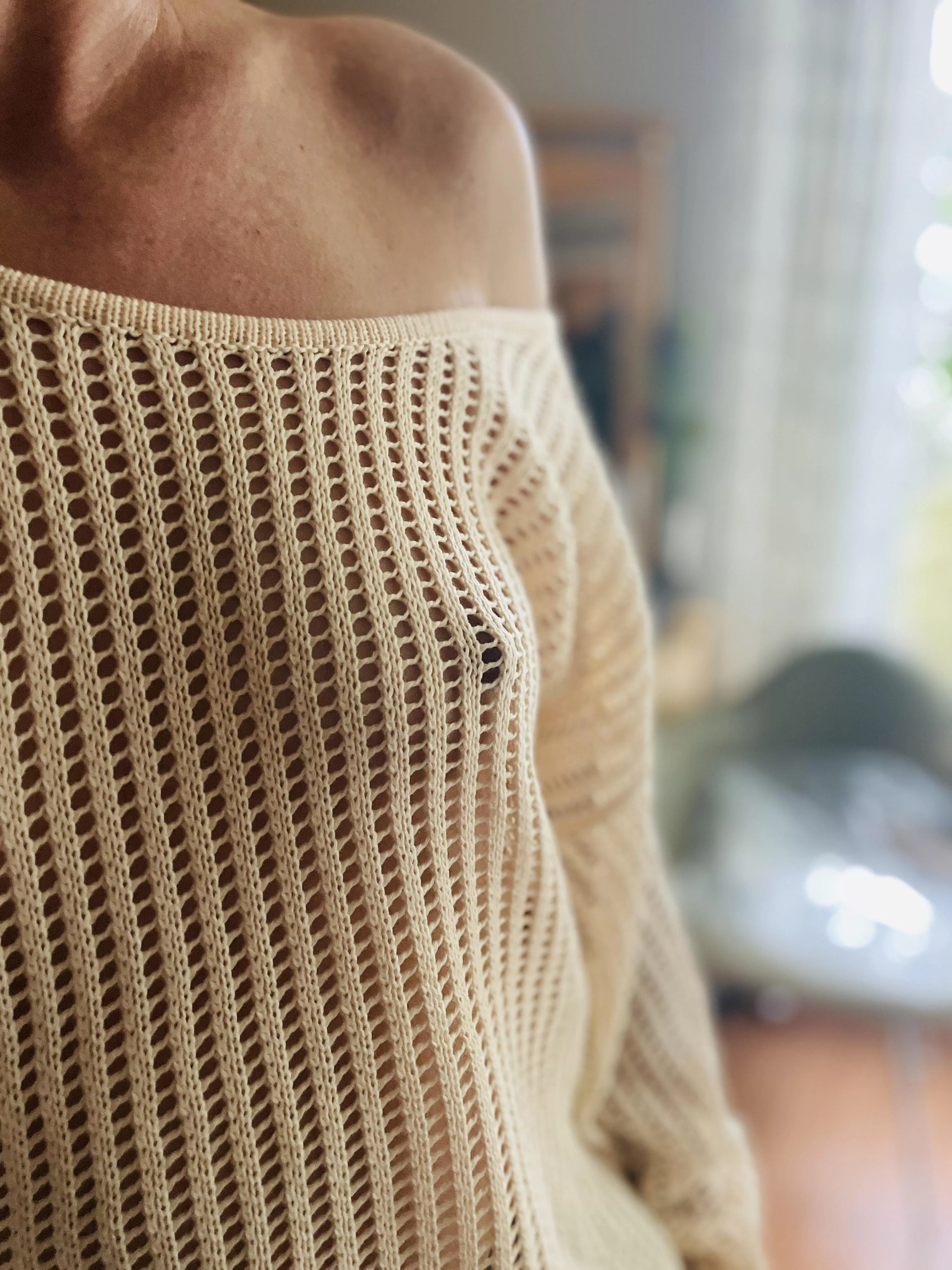 This got us kicked out of r/braless so we hope it’s welcomed here.