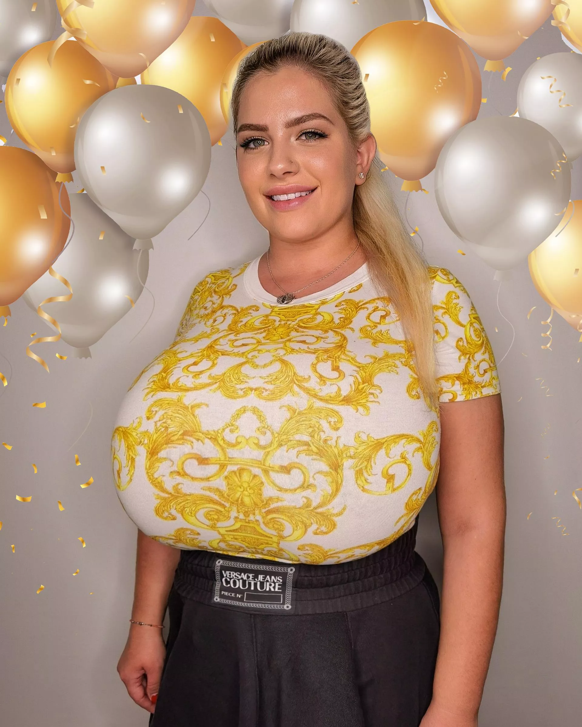 Today, the Bustiest Queen was born! 👑 Don't miss my B-Day Sale! 🎂🎉 Check BIO!