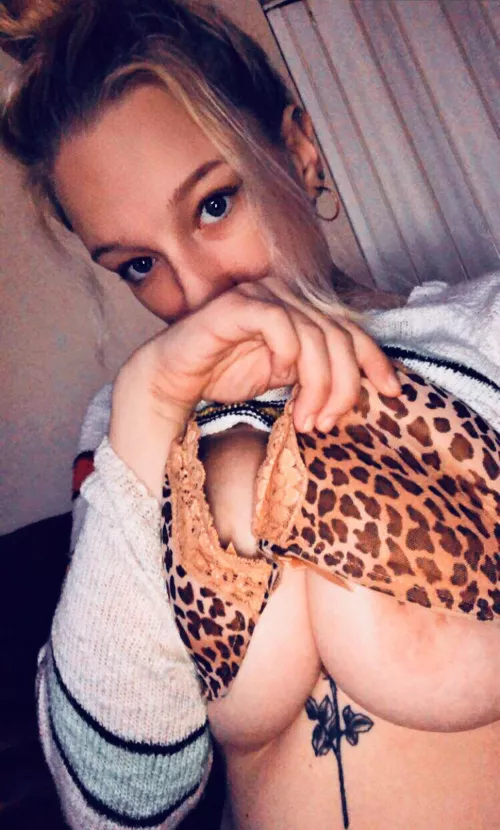 Well you asked for more so here’s post 2, the underboob