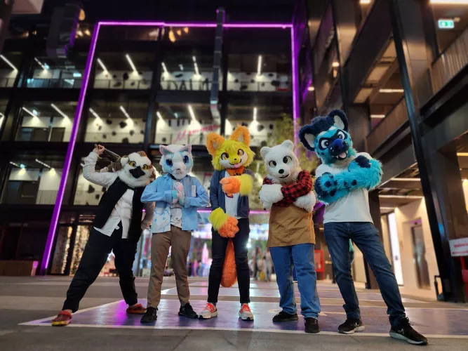 🎵 We're starting a boi band. Want in?🎵