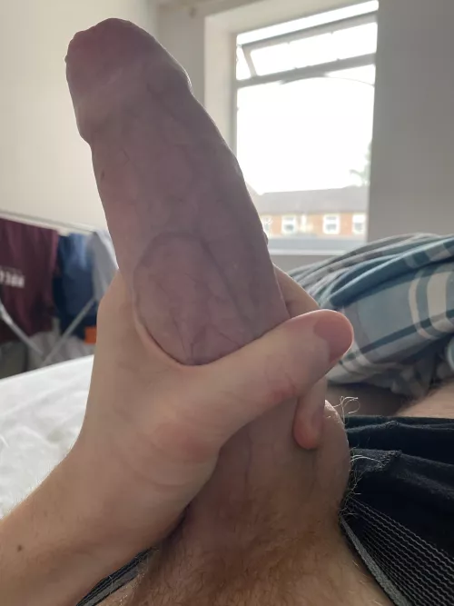 Who is willing to give me his asshole??