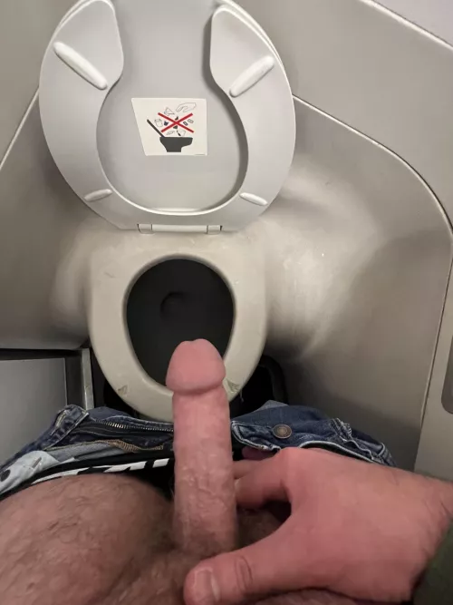 Who wants to join the mile high club? ✈️