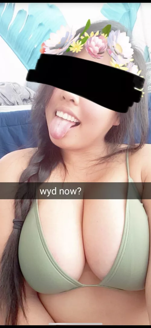 Who wants to see my gf tits? Let’s trade and jerk