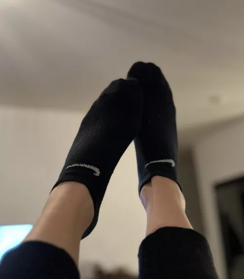 Would you like to sniff on my black Nike socks?😌