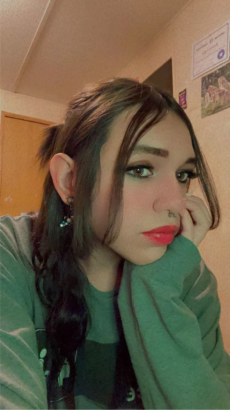 Would you still like me if I was a worm? 🤭